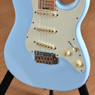 Schecter Traditional Route 66 Chicago SSS Sugar Paper Blue image 19
