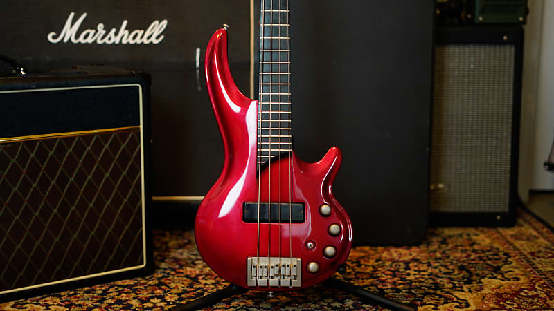 Cort Curbow 4-String Bass With OHSC