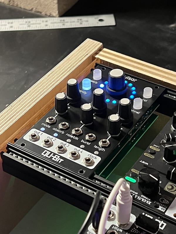 Qu-Bit Electronix Pulsar