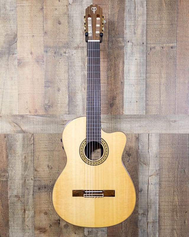 Teton STC180CENT Classical Guitar image 1