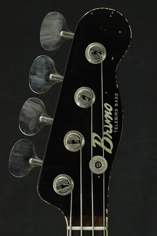 Bruno Guitars Telebird Bass Brass Powder Gold - Free