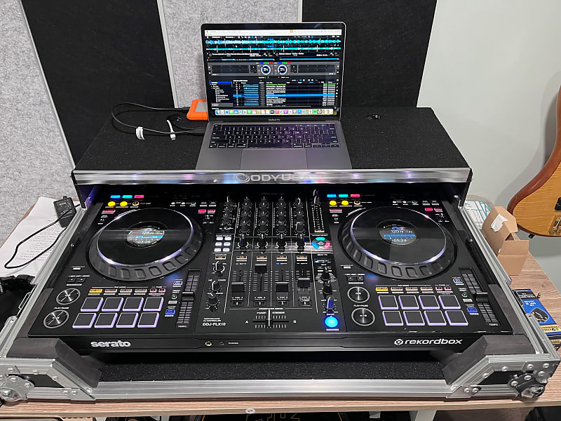 Pioneer DJ DDJFLX10 Flight Case with Glide Style Laptop Reverb