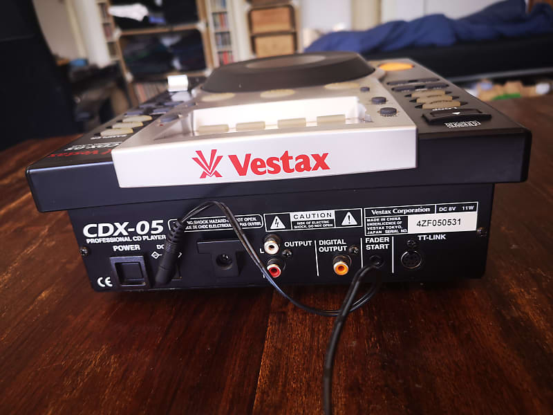 Vestax CDX-05 Professional Tabletop CD/MP3 Player + Tascam TT-M1 Scratch  Control Unit