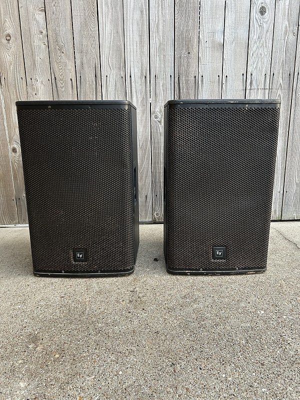 ELX-115P Live X Series 15" 2-Way Powered Speaker