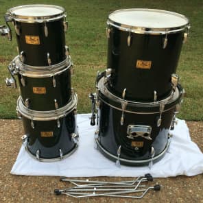 Pearl Masters Studio birch Shell 5-Piece drum set kit - Excellent 