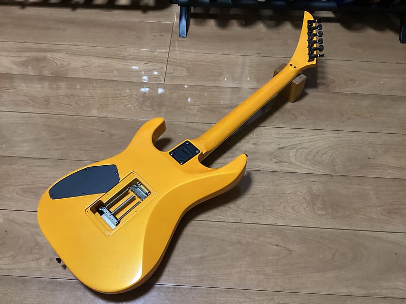 よろしくお願いしますKRAMER GLIDE B_6 クレーマー - ギター