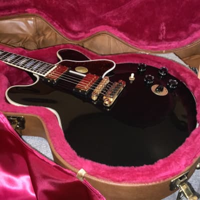 2000 Gibson Lucille BB King Signature image 3