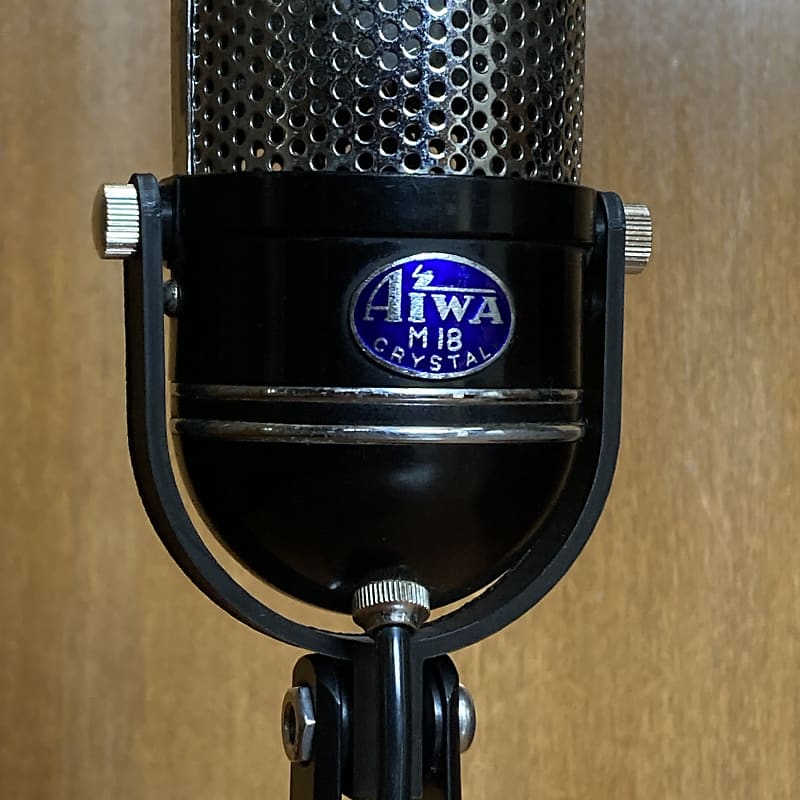 ☆ 1960s ☆ Japanese AIWA Dynamic Microphone M18 ☆ RCA 77