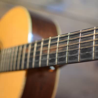 Beneteau 000-12 Acoustic Guitar -  Honduras Rosewood Back & Sides image 7