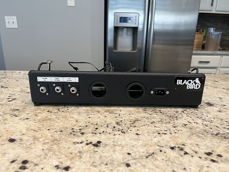 Blackbird Pedalboards Pedalboard w/ Cioks DC5 & Hardwired Reverb