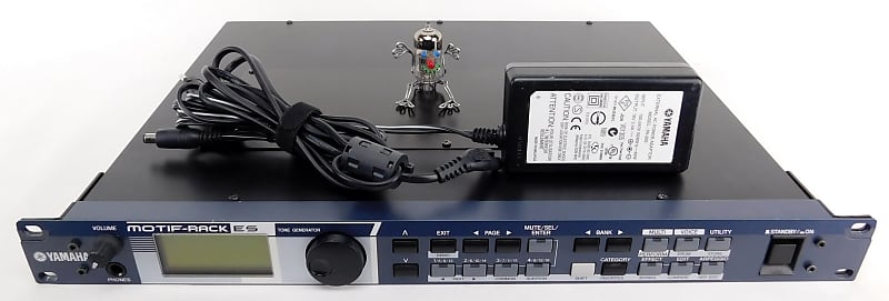 Yamaha MOTIF Rack ES Synthesizer Made in Japan + Top Zustand+ 1,5J Garantie