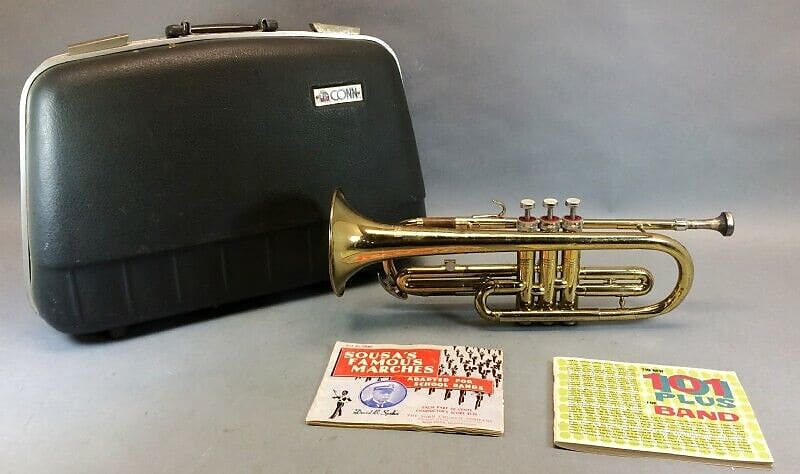 Conn Director Cornet with case and mouthpiece, USA, Good Condition image 1