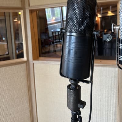 Aiwa VM-13 Ribbon Microphone – Cole Picks Vintage