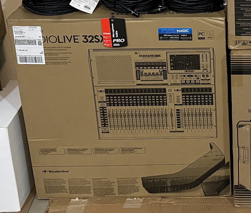 PreSonus StudioLive 32SX Compact 32-Channel Digital Mixer and USB Audio Interface 2019 - Present - Black / Silver image 1