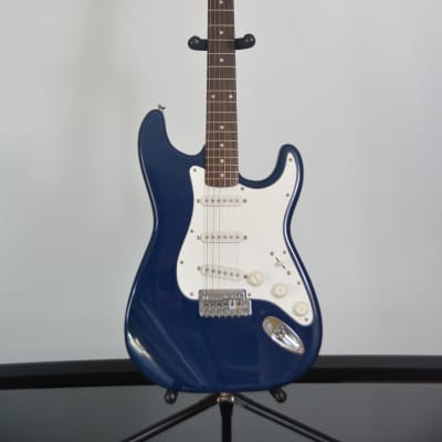 Squier Affinity Series Stratocaster 2011 - Metallic Blue | Reverb