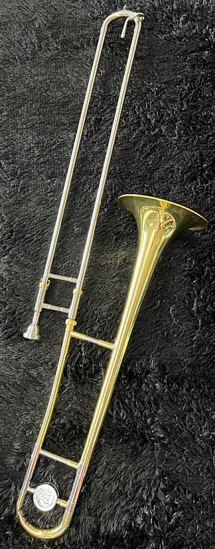 Jupiter Model JSL-432L Lacquered Brass Trombone with Case