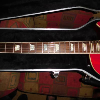Mako Traditionals 56 Single Cut Cherryburst Guitar Copy w/SKB hardshell case NICE image 10