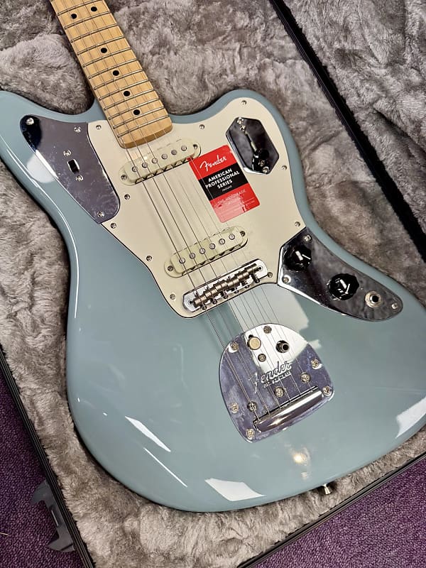 ギター Fender USA American Professional Jaguar Fender 2017 American Professional Jaguar Maple Fingerboard Sonic