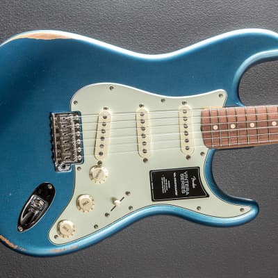 Fender Vintera Road Worn 60’s Stratocaster – Lake Placid Blue image 1
