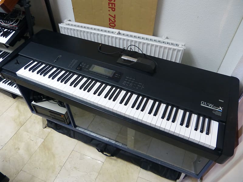 鍵盤楽器 KORG 01/Wpro Korg 01/W Pro Used 76-key Keyboard Synthesizer Japan Used