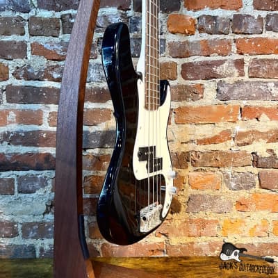 Squier Mini P-Bass Electric Bass (2010s - Black) image 6
