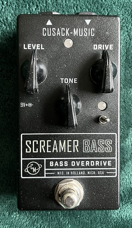 Cusack Music Screamer Bass