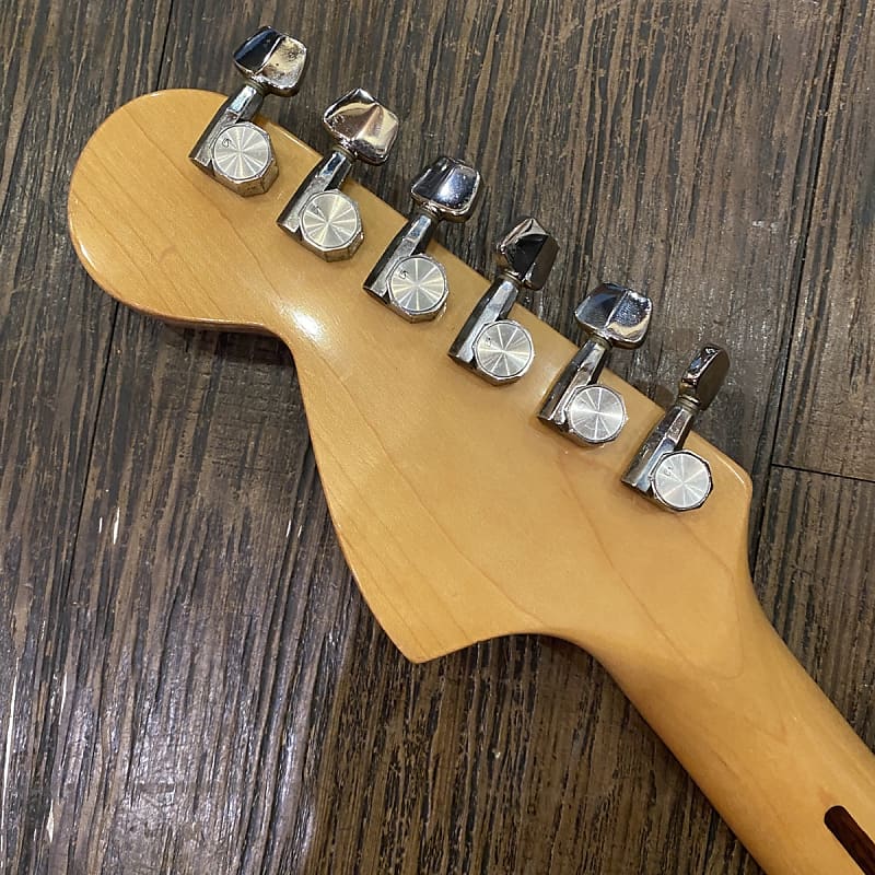 El Maya artist model Stratocaster MIJ 1970s Japan Electric