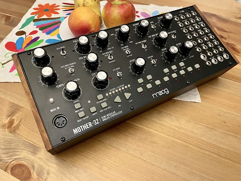 Moog Mother-32 with patch cables / Eurorack Semi-Modular Synthesizer 2015 -  Present - Black