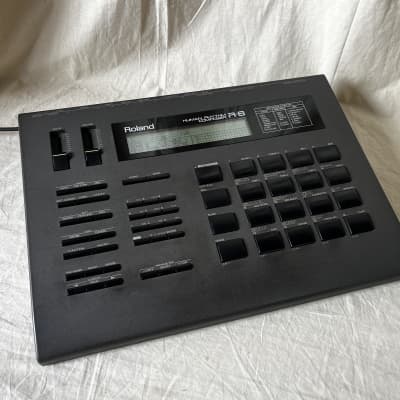 Roland R-8 Human Rhythm Composer Drum Machine