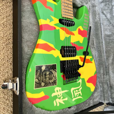 ESP Custom Shop George Lynch Kamikaze IV 8-Tooth Headstock Chinese Character Inlays 1990's Scalloped image 4
