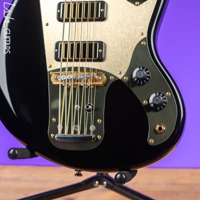 Bilt Relevator Bass VI 6-String Bass Guitar Black w/ Gold Plates image 5