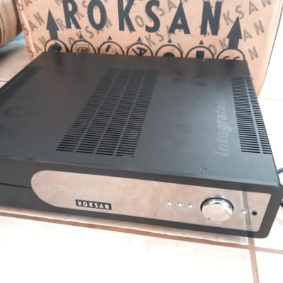 Roksan Kandy K2 Integrated Amplifier image 13