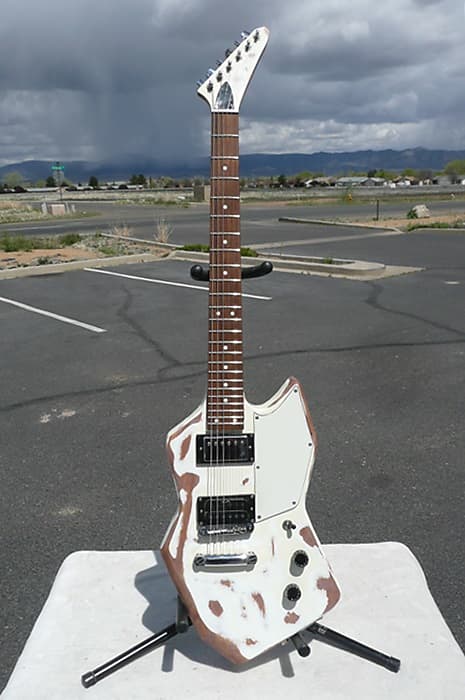PV MUSIC RELIC Custom Built "White Modern Relic" Electric Guitar - Plays / Sounds Great image 1