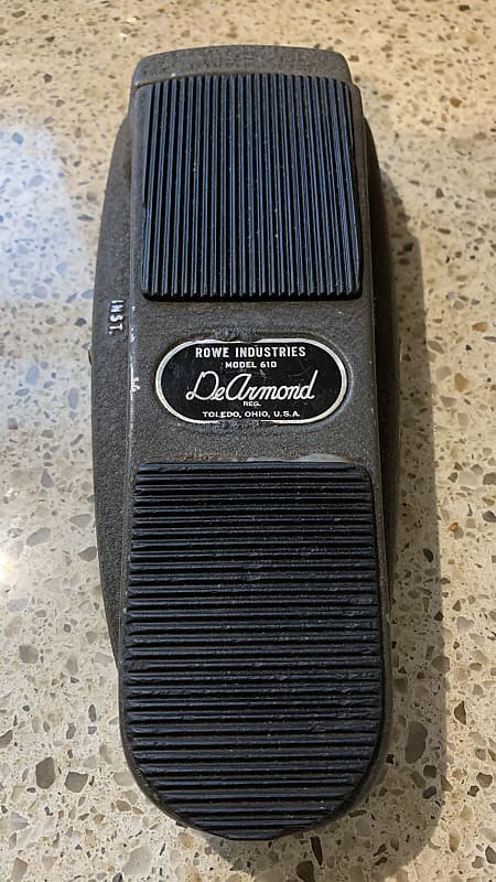 DeArmond Model 610 Volume + Tone pedal - 1967 | Reverb