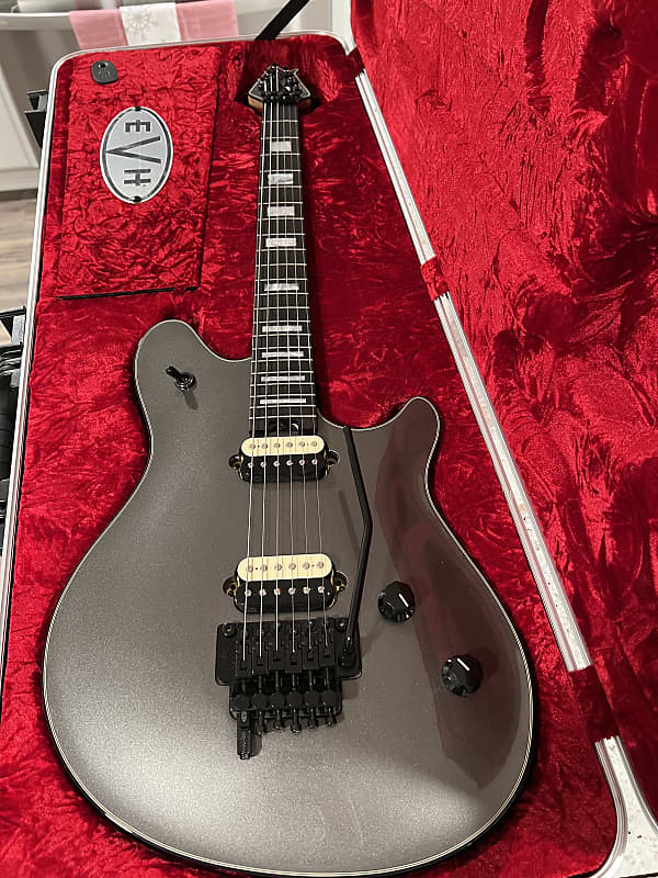 タケカリ:EVH WOLFGANG USA silver EVH Wolfgang USA Electric Guitar Silver w/ Case