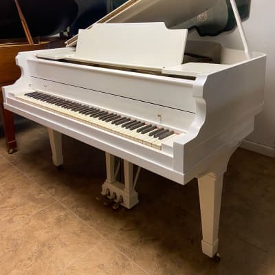Grand piano Emerson, 5’1” image 1