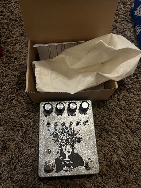 Polar Bear Effects Petrichor Reverb