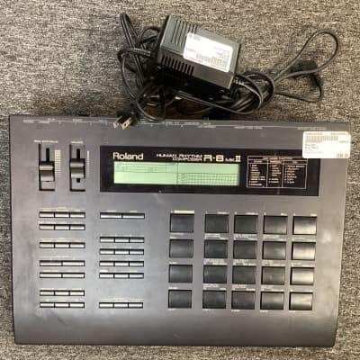 Roland R-8 MKII