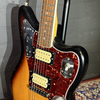 + Video Fender 2014 Kurt Cobain Roadworn Jaguar Sunburst Guitar + Case + Book - Nirvana image 10