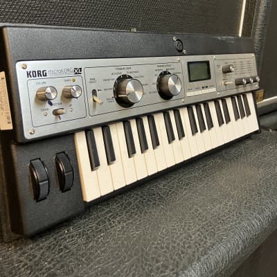 Korg MicroKORG XL 37-Key Synthesizer/Vocoder 2010s - Black