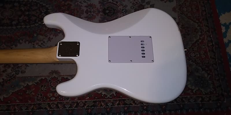 Electric Guitar SX Standard Series Custom Handmade White NOS Electric Guitar SX Standard Series Custom Handmade White NOS