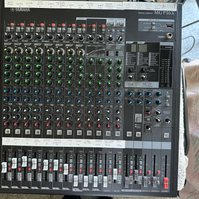 Yamaha MGP16X 16 Channel Analog Mixing Console | Reverb