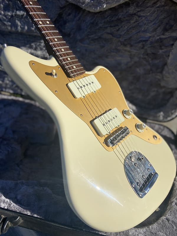 Fender Limited Edition American Professional Jazzmaster with Rosewood Neck 2019 Olympic White image 1