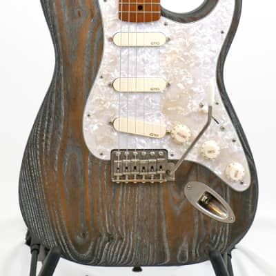 Offbeat Guitars "Model S" Catalpa Body, Roasted Maple Neck, EMG DG20 P/Us, Kluson Tremolo and Tuners image 2