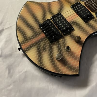 B.C. Rich Virgin Platinum Series Electric Guitar MIK Korea 1980s - Snakeskin image 3