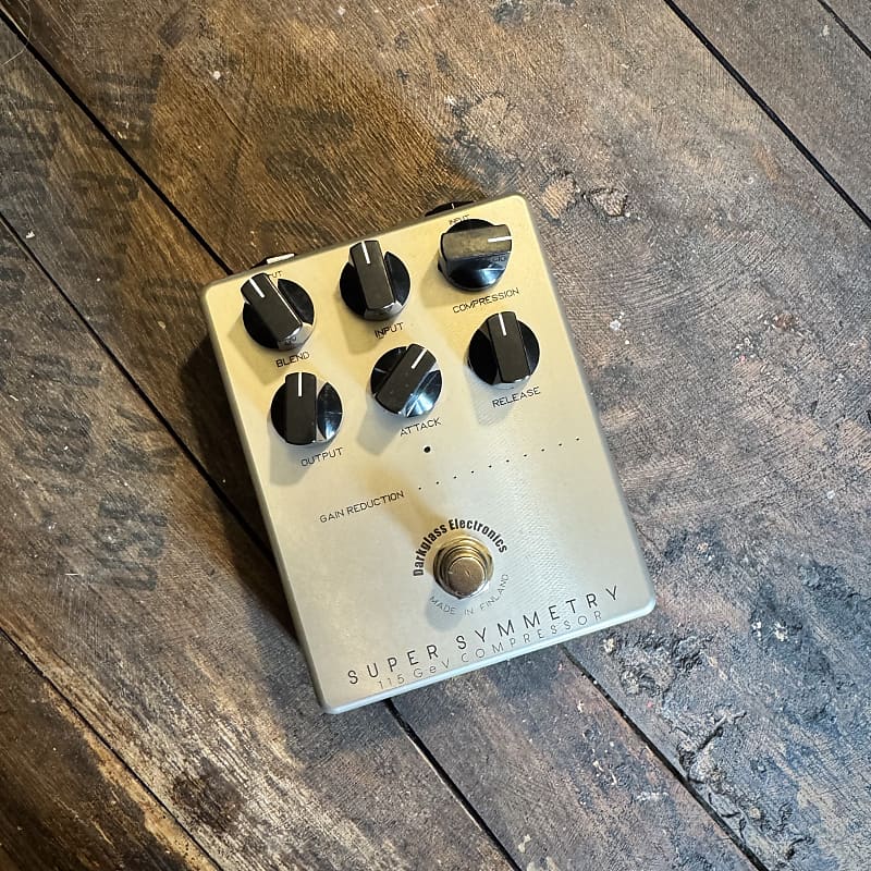 Darkglass Electronics Super Symmetry Compressor