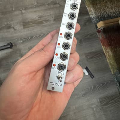 Doepfer A-151 Quad Sequential Switch V2 | Reverb