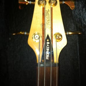 Fender Heartfield Prophecy III Electric Bass Guitar w/ Hard Case RARE image 3