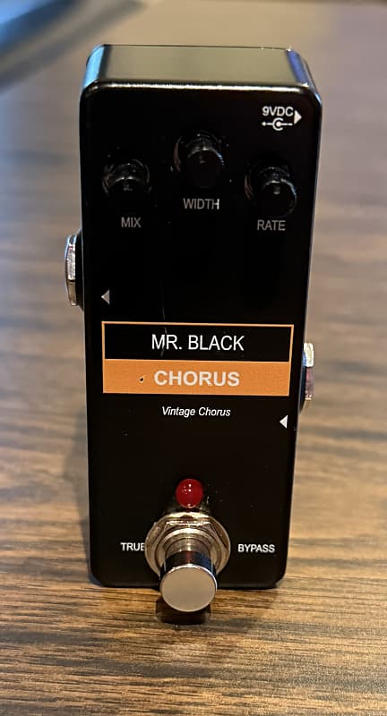 Mr. Black Mini Vintage Chorus