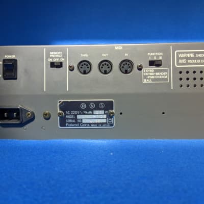 Roland Juno 106 (polyphonic analog synthesizer, 1984, Japan) image 19